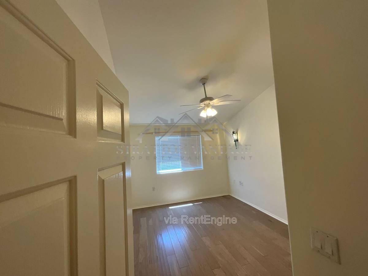 Condo for rent at 10401 N 52nd St #226, Paradise Valley, AZ 85253