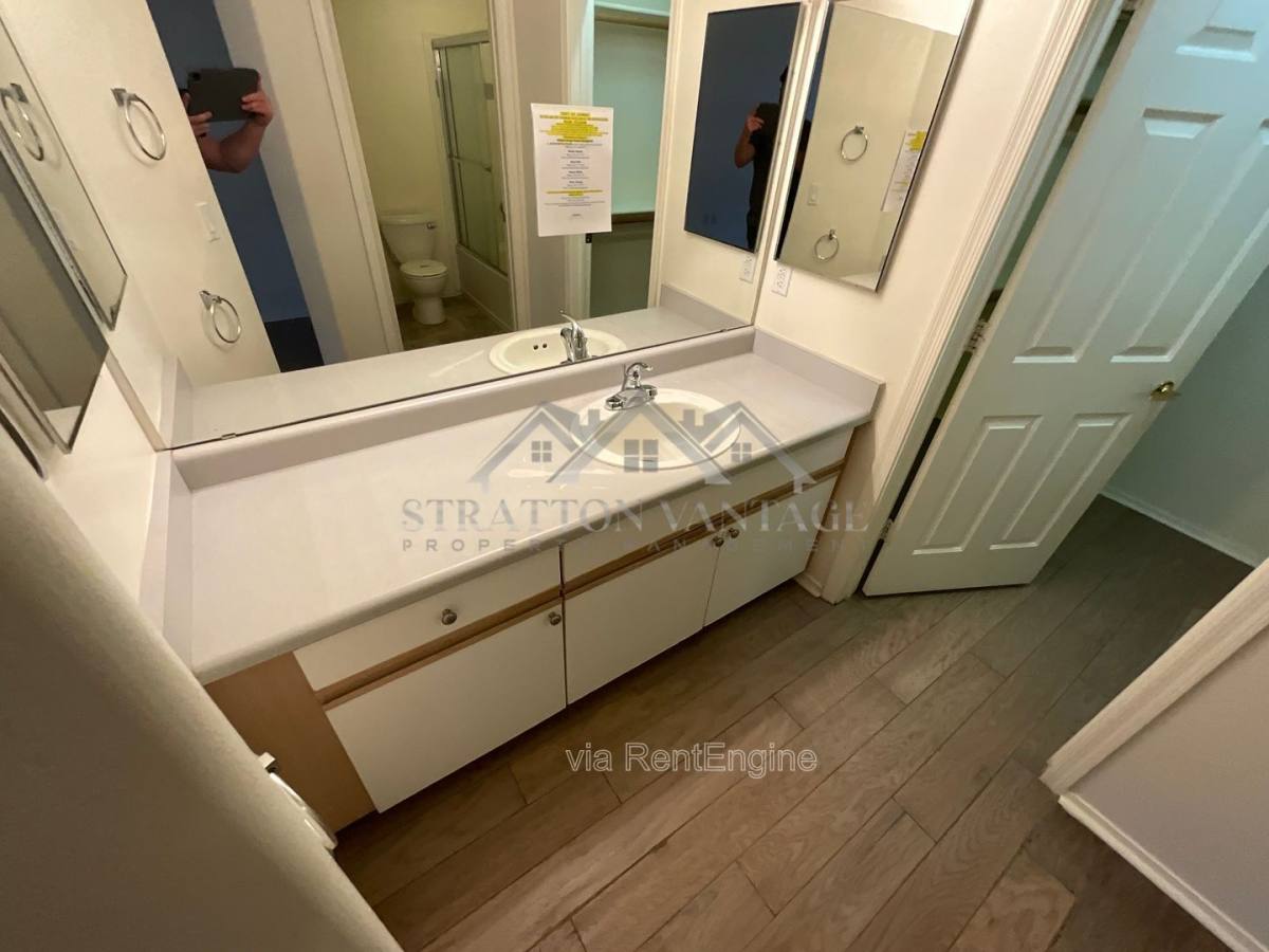 Condo for rent at 10401 N 52nd St #226, Paradise Valley, AZ 85253