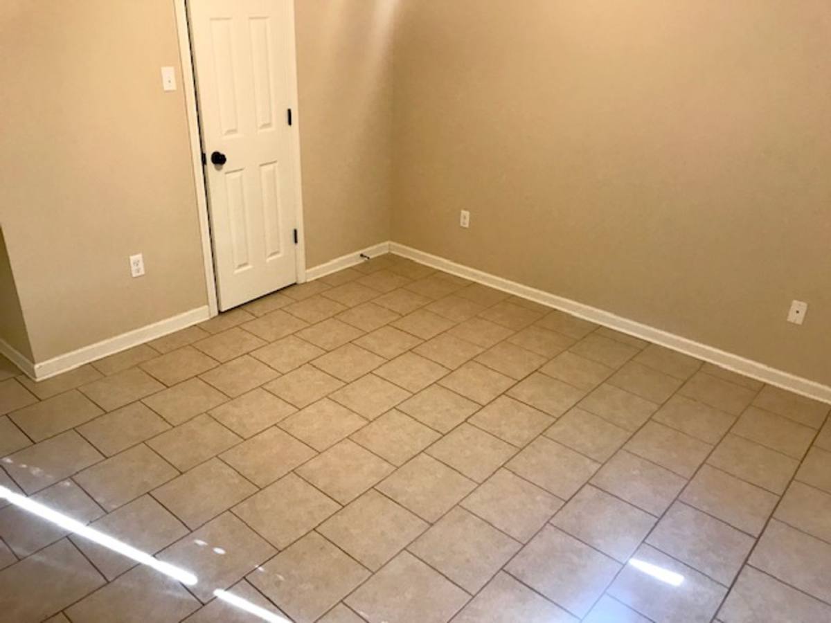 Apartment for rent at 32412 Granite Cove Place, Walker, LA 70785