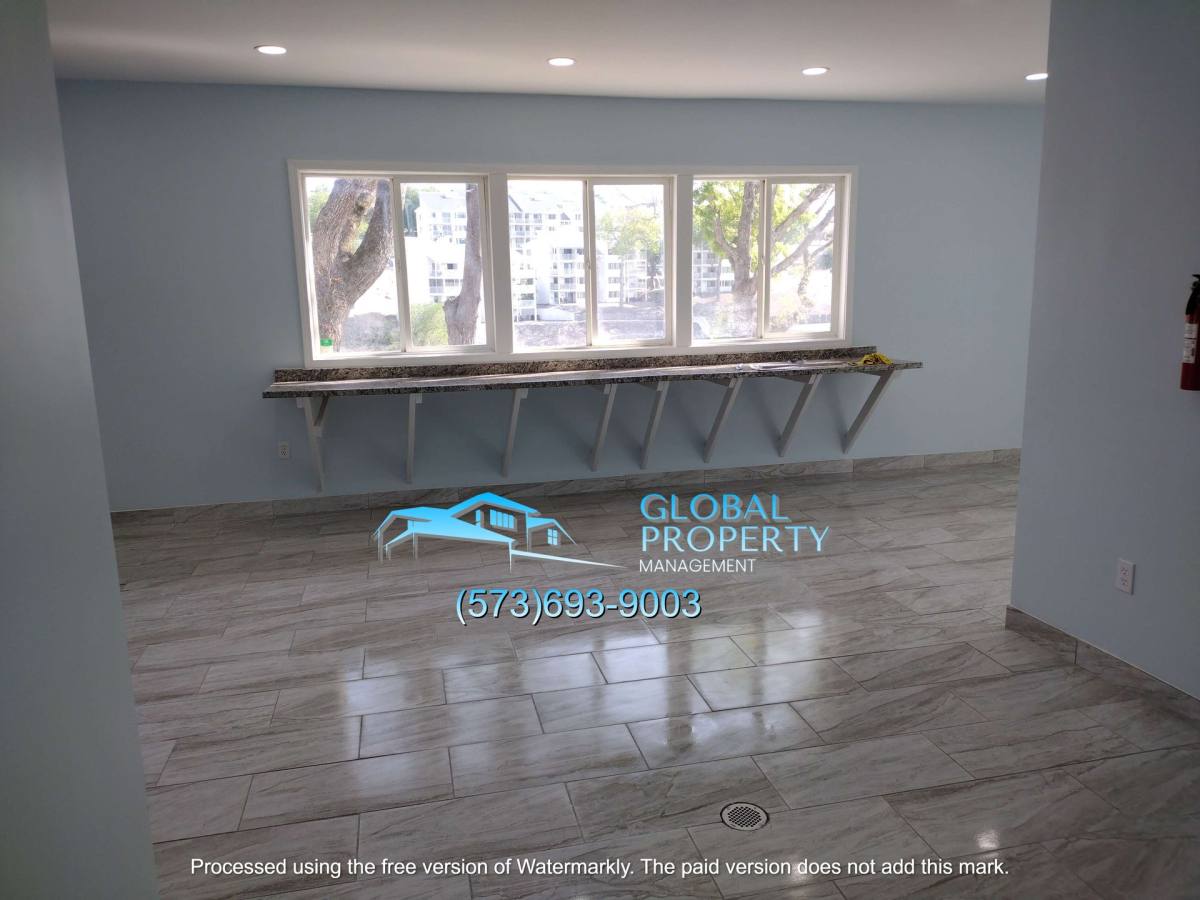 Apartment for rent at 1151 Links Rd, Osage Beach, MO 65065
