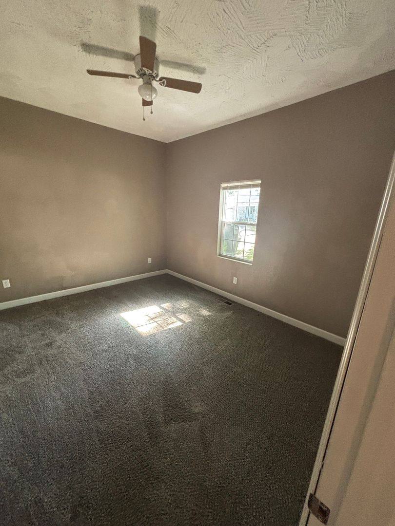 House for rent at 2027 N Weller, Springfield, MO 65803