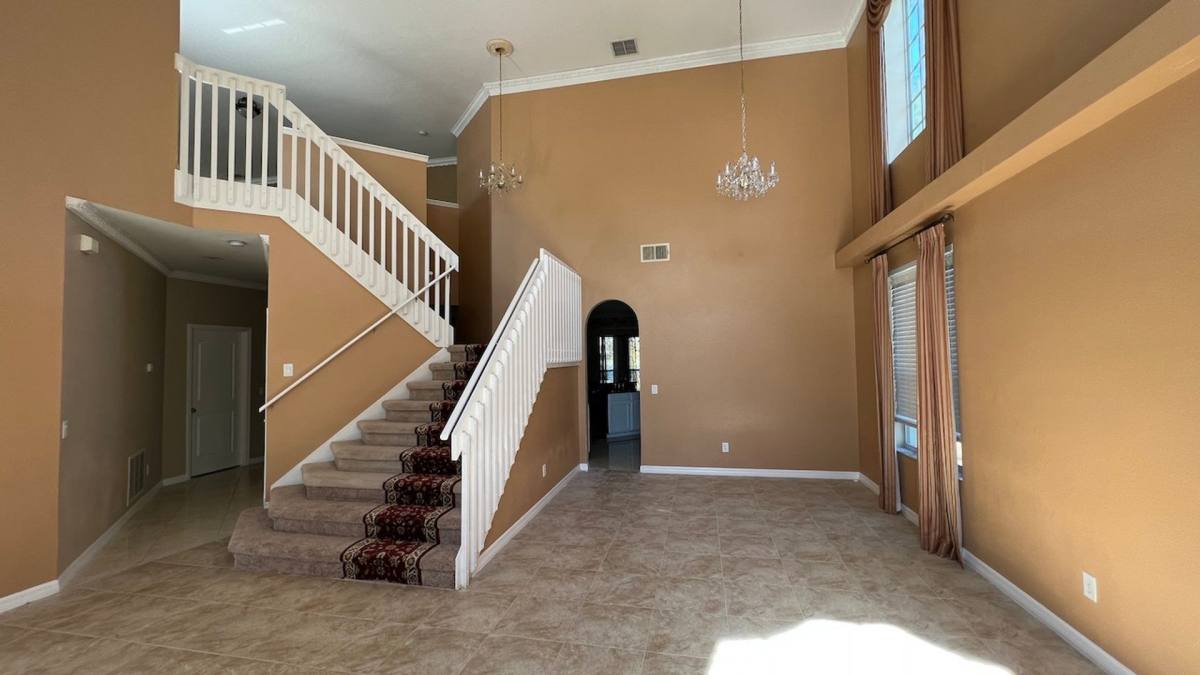 House for rent at 6529 Lake Pembroke Place, Orlando, FL 32829