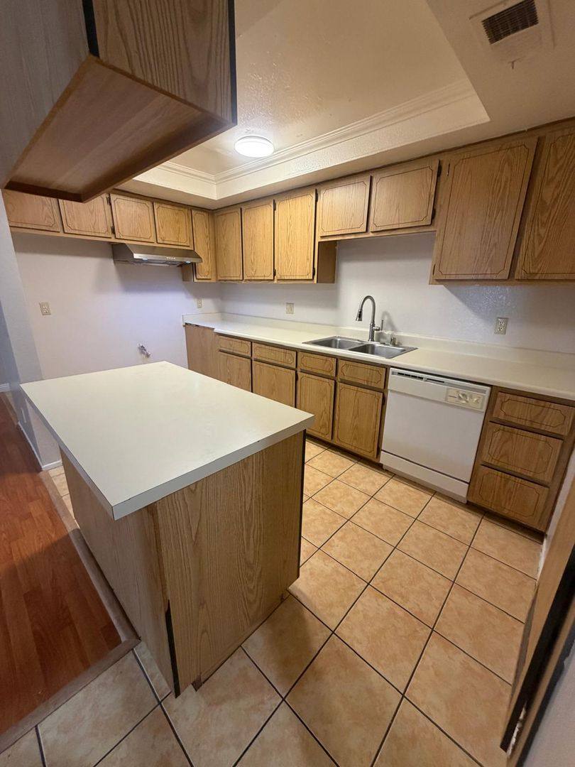 Apartment for rent at 5001-5059 W Wilson St, Banning, CA 92220
