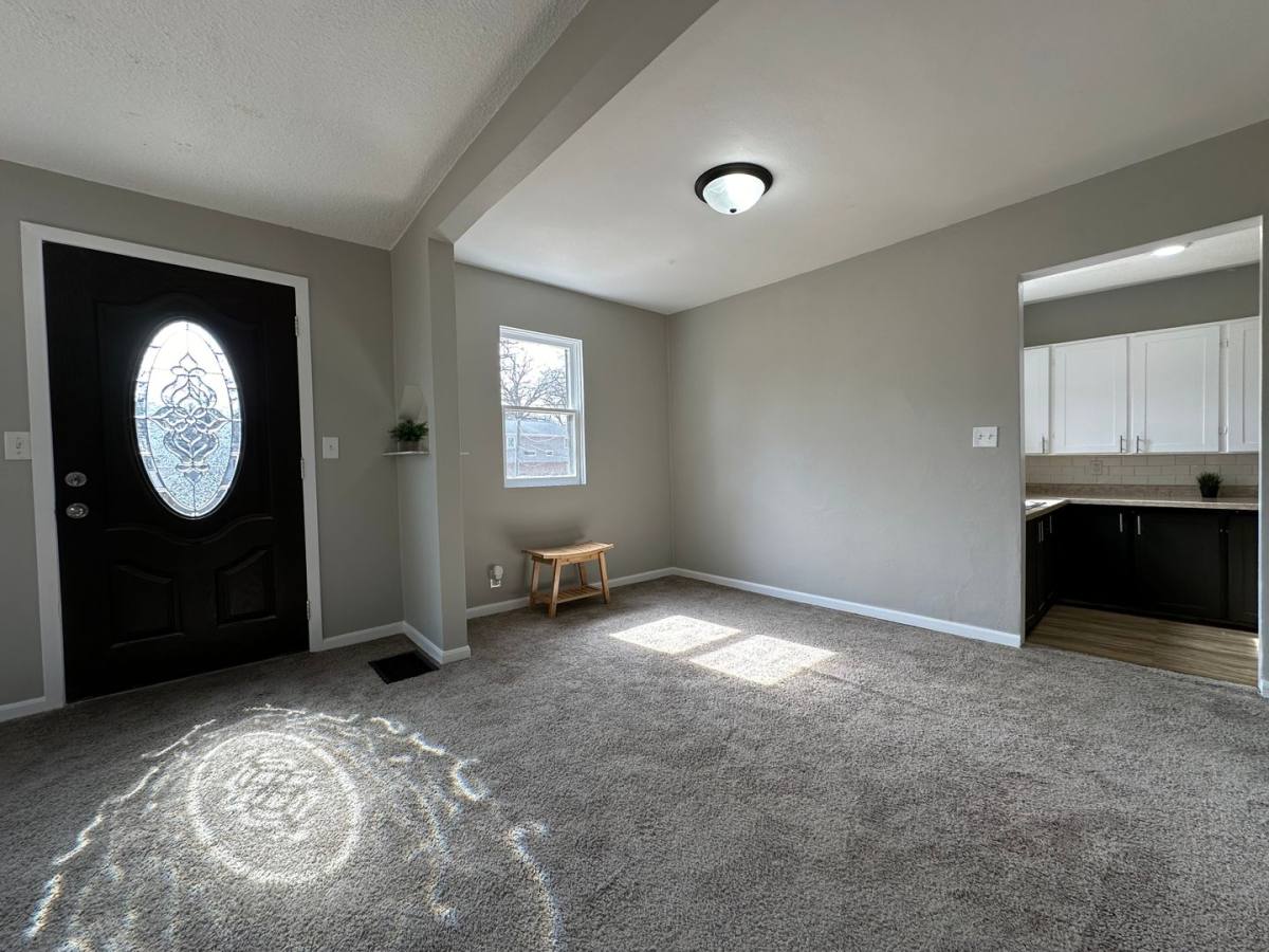 House for rent at 535 3rd St, Evansdale, IA 50707