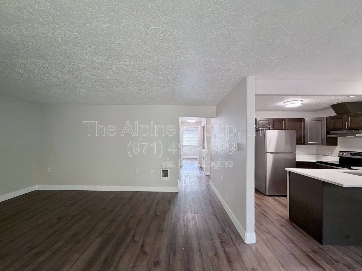 Apartment for rent at 13066 SE Powell Blvd #10, Portland, OR 97236