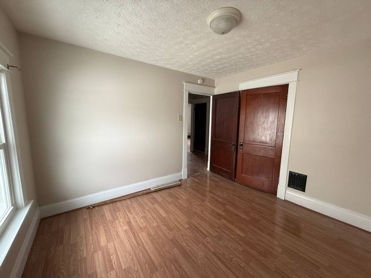 House for rent at 9 W Moody Ave, New Castle, PA 16101