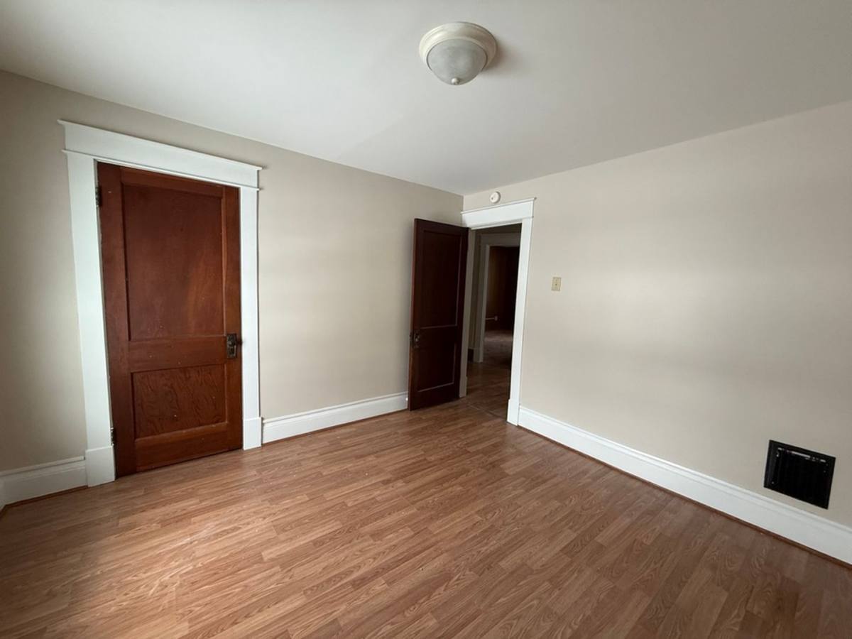House for rent at 9 W Moody Ave, New Castle, PA 16101