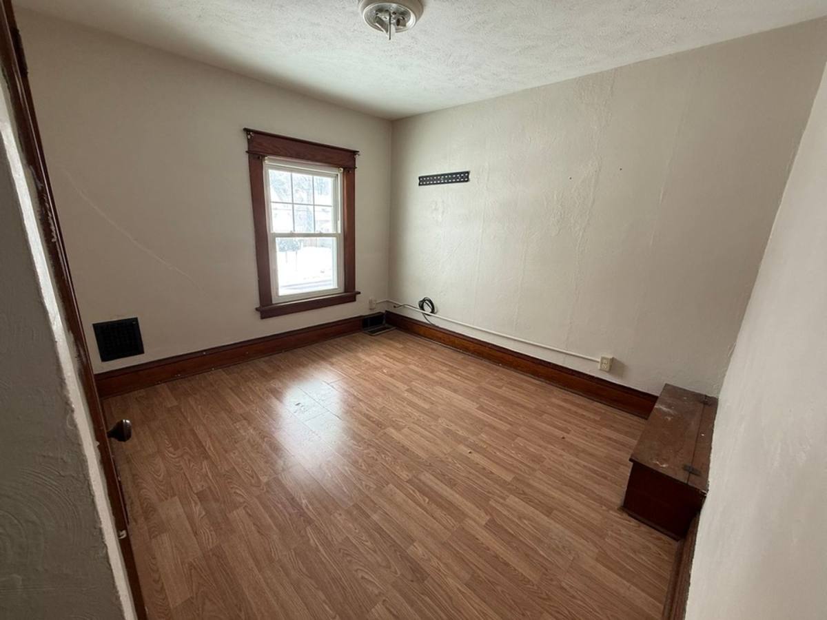 House for rent at 9 W Moody Ave, New Castle, PA 16101