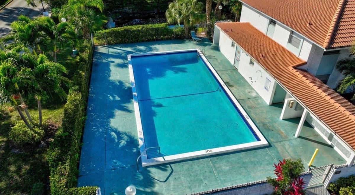 Apartment for rent at 2730 Forest Hills Blvd #104, Coral Springs, FL 33065