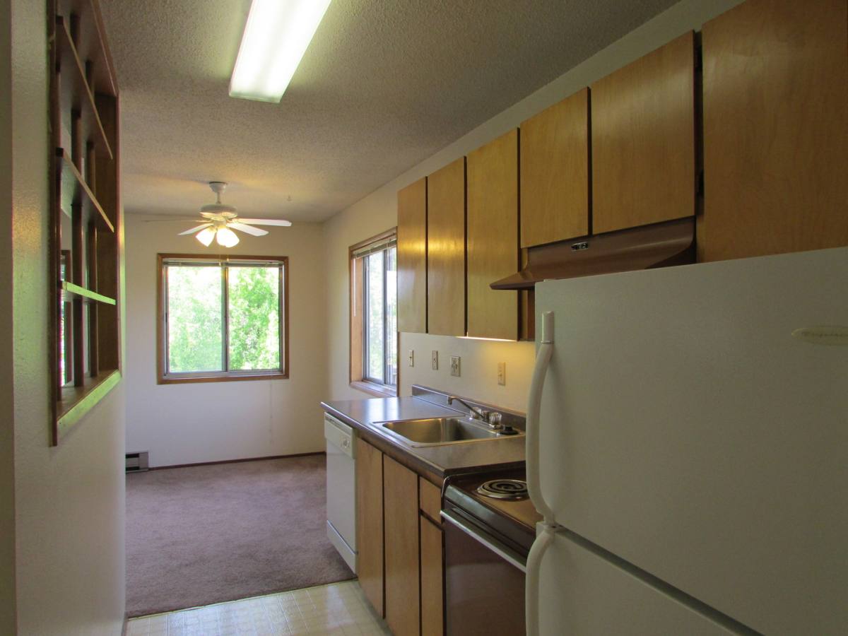Apartment for rent at 11900 SW 5th St, Beaverton, OR 97005