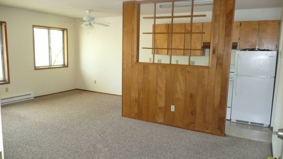 Apartment for rent at 11900 SW 5th St, Beaverton, OR 97005
