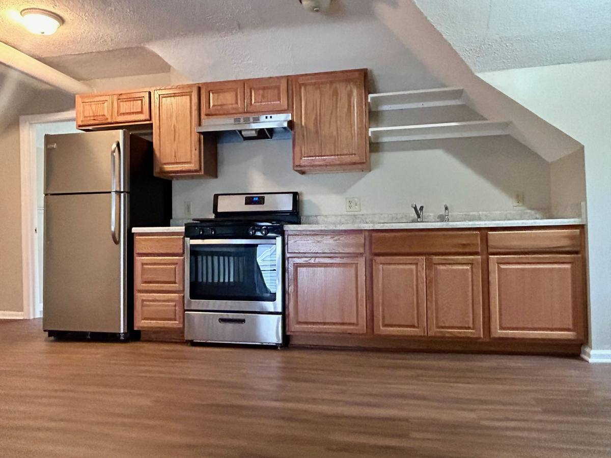 Apartment for rent at 199 Beck #3, Akron, OH 44302