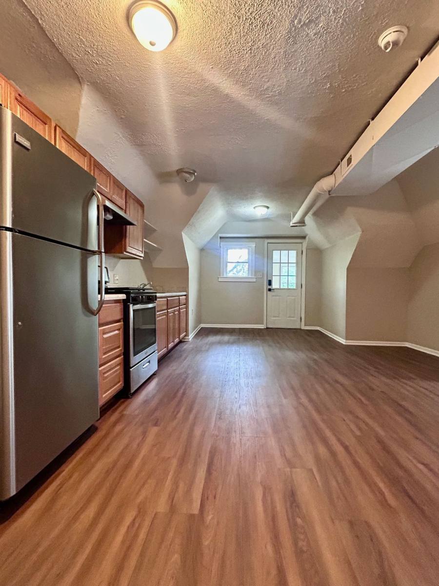 Apartment for rent at 199 Beck #3, Akron, OH 44302