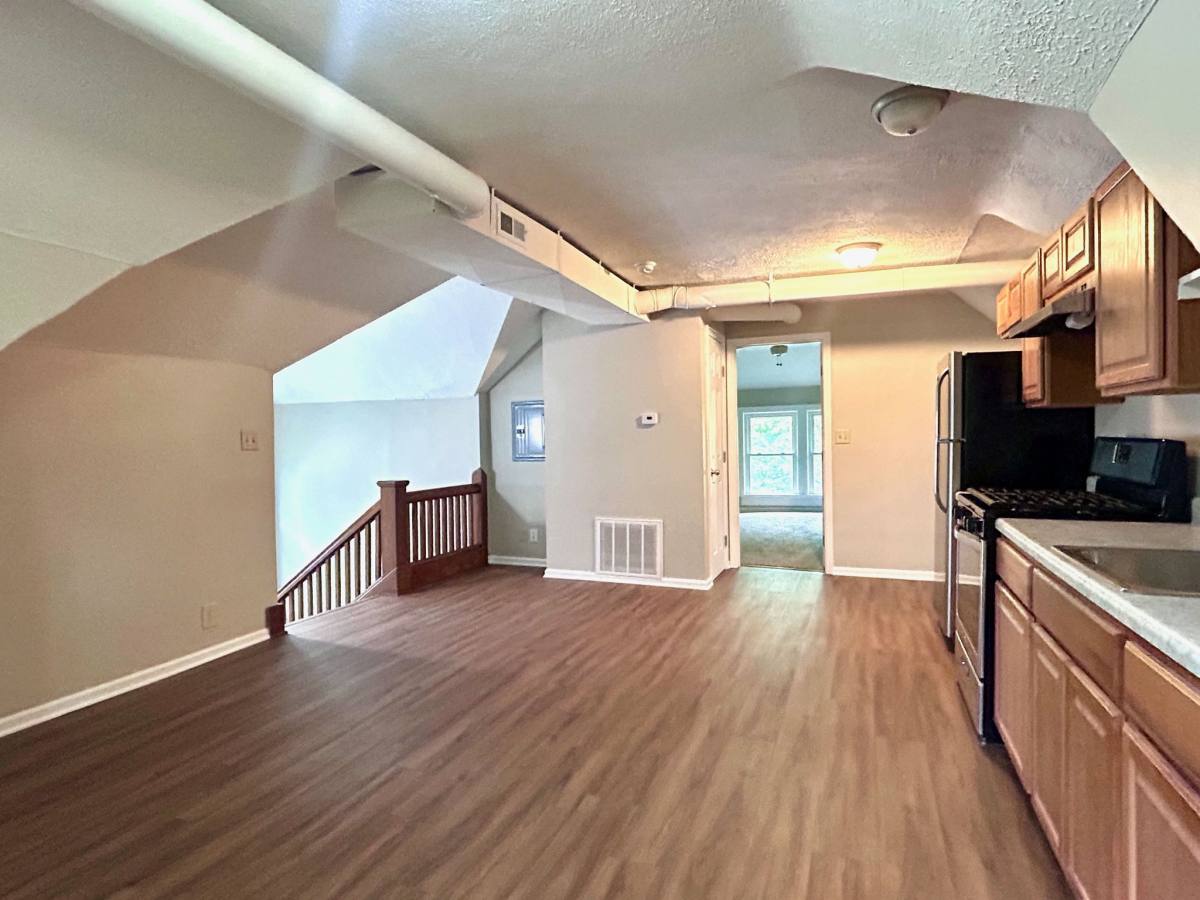 Apartment for rent at 199 Beck #3, Akron, OH 44302