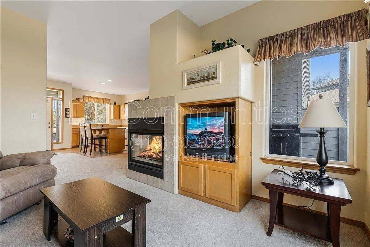 Townhouse for rent at 1140 Golden Pheasant Dr, Redmond, OR 97756