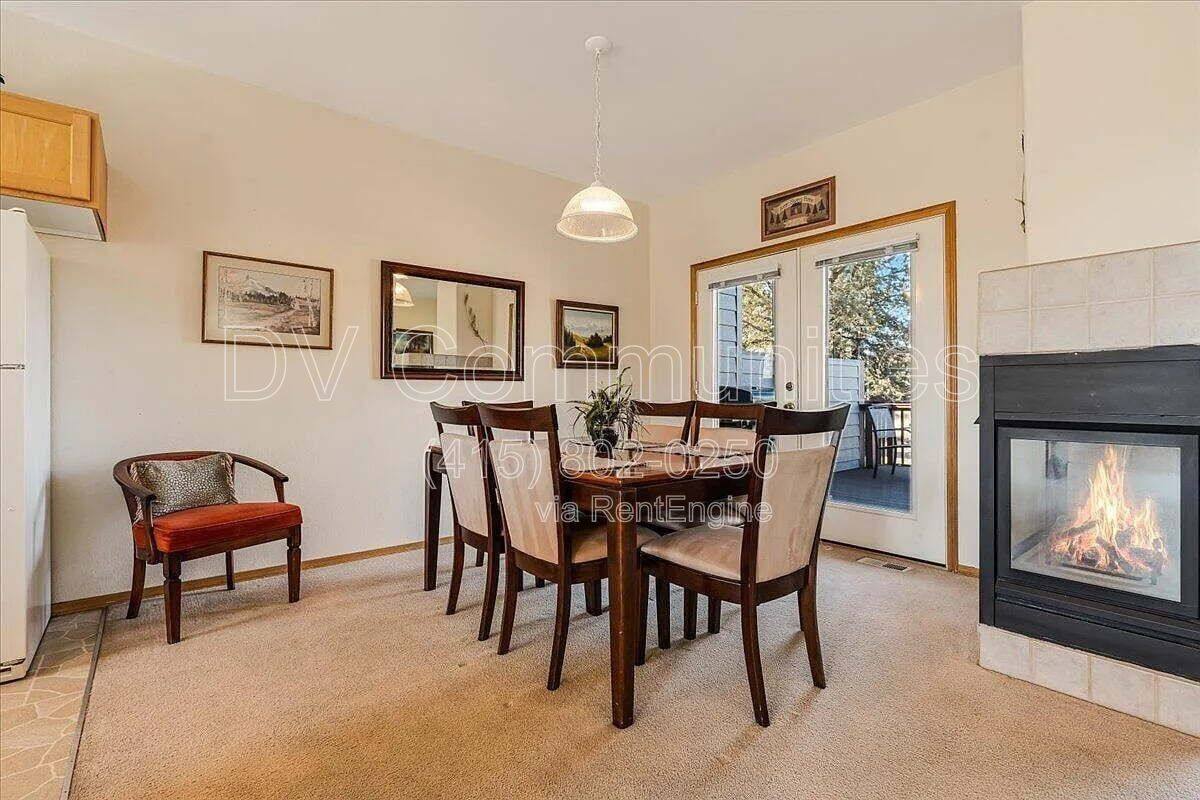 Townhouse for rent at 1140 Golden Pheasant Dr, Redmond, OR 97756