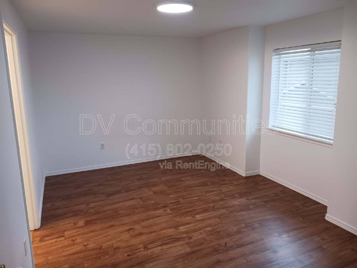 Apartment for rent at 2571 NW Cedar Ave #1 1, Redmond, OR 97756
