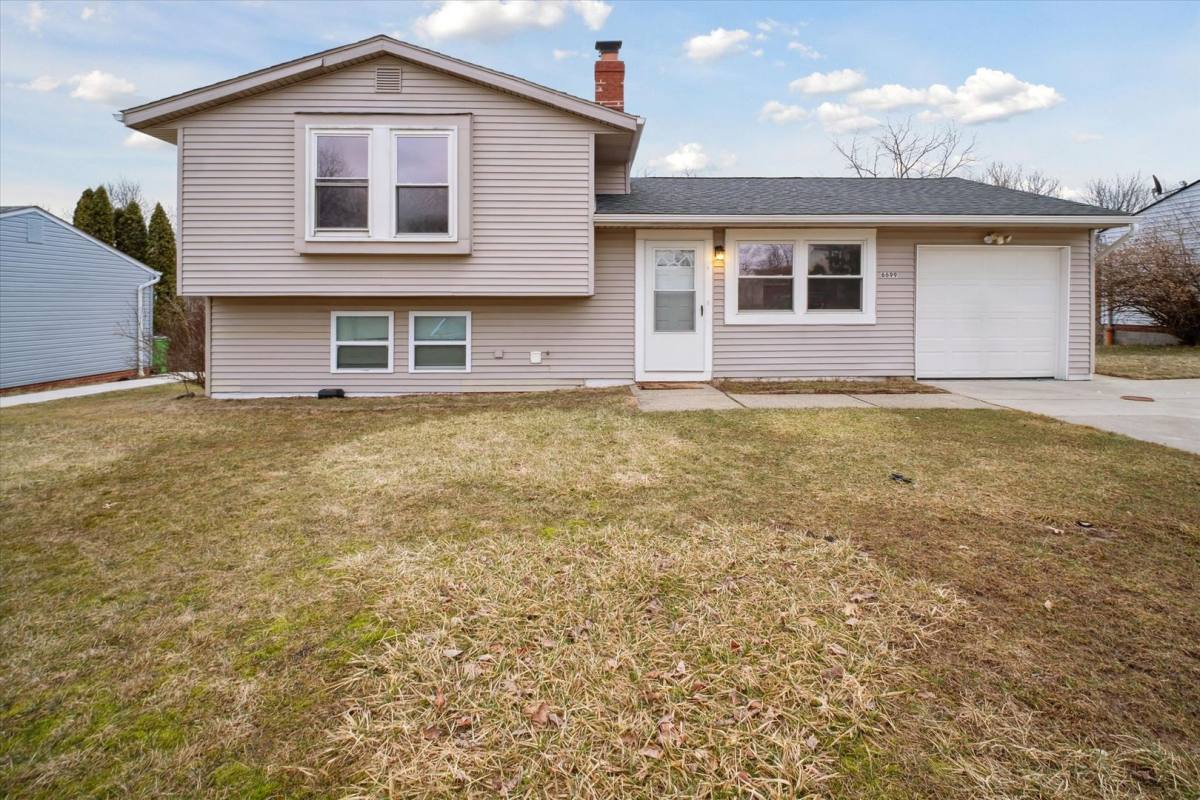 House for rent at 6699 Deer Court, Bedford, OH 44146