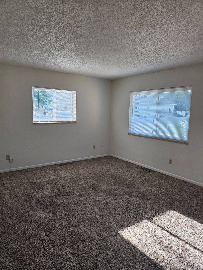 Apartment for rent at 1047 1049 Alta St, Longmont, CO 80501