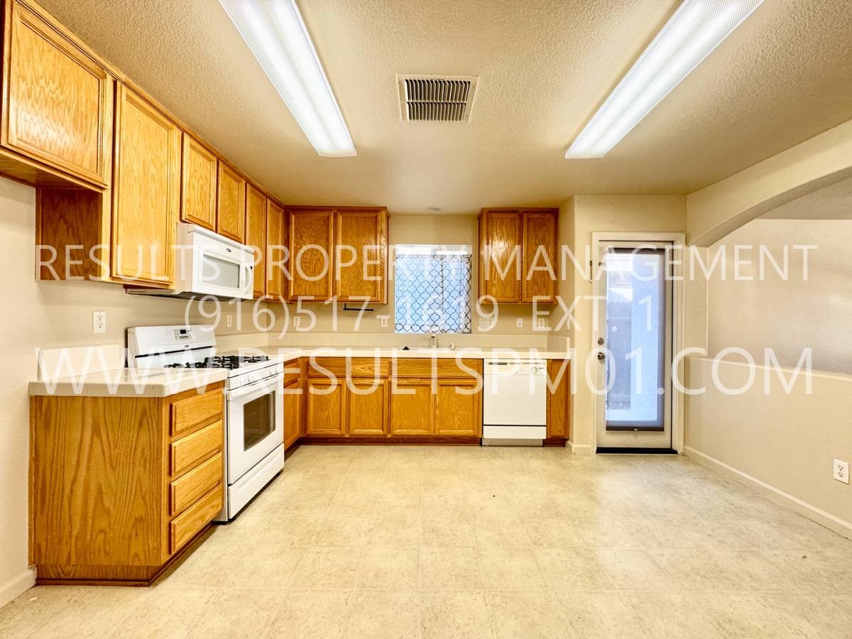 House for rent at 1529 Blue Squirrel St, Roseville, CA 95747