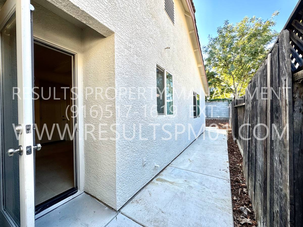 House for rent at 1529 Blue Squirrel St, Roseville, CA 95747