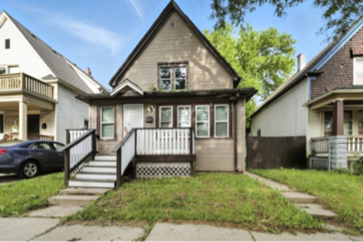 Apartment for rent at 3244 N 1st St, Milwaukee, WI 53212