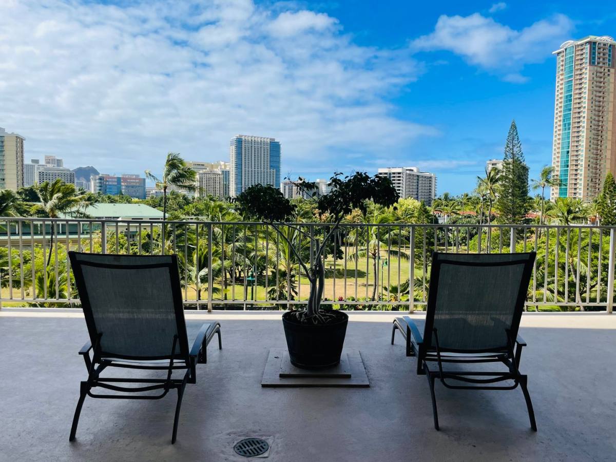House for rent at 1920 Ala Moana Blvd, Honolulu, HI 96815