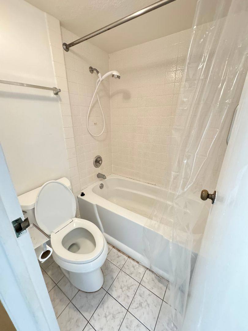 House for rent at 1920 Ala Moana Blvd, Honolulu, HI 96815