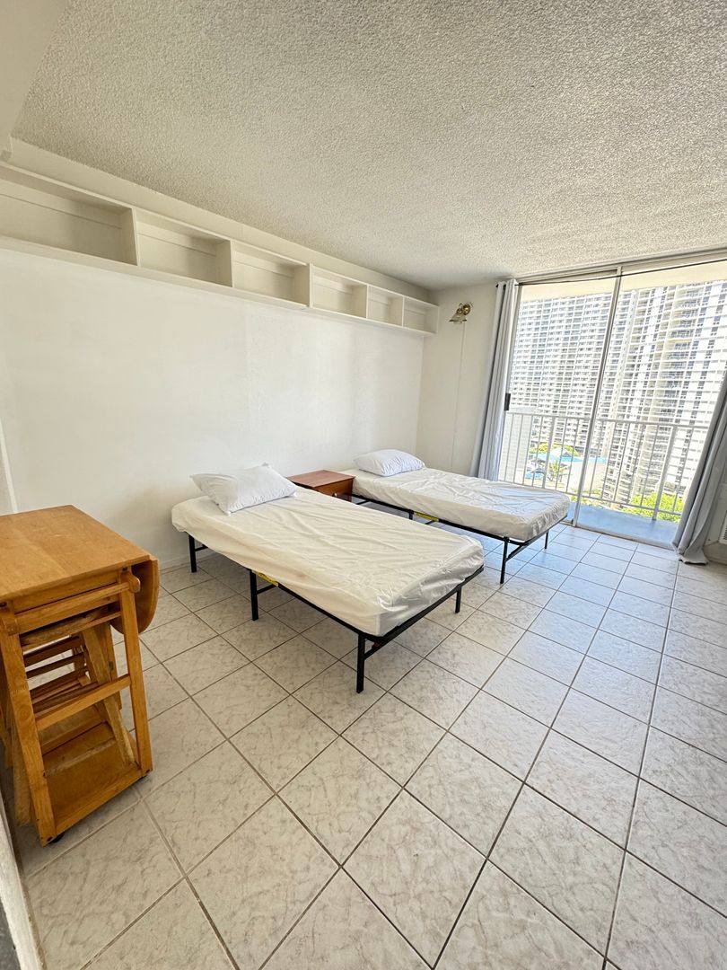House for rent at 1920 Ala Moana Blvd, Honolulu, HI 96815