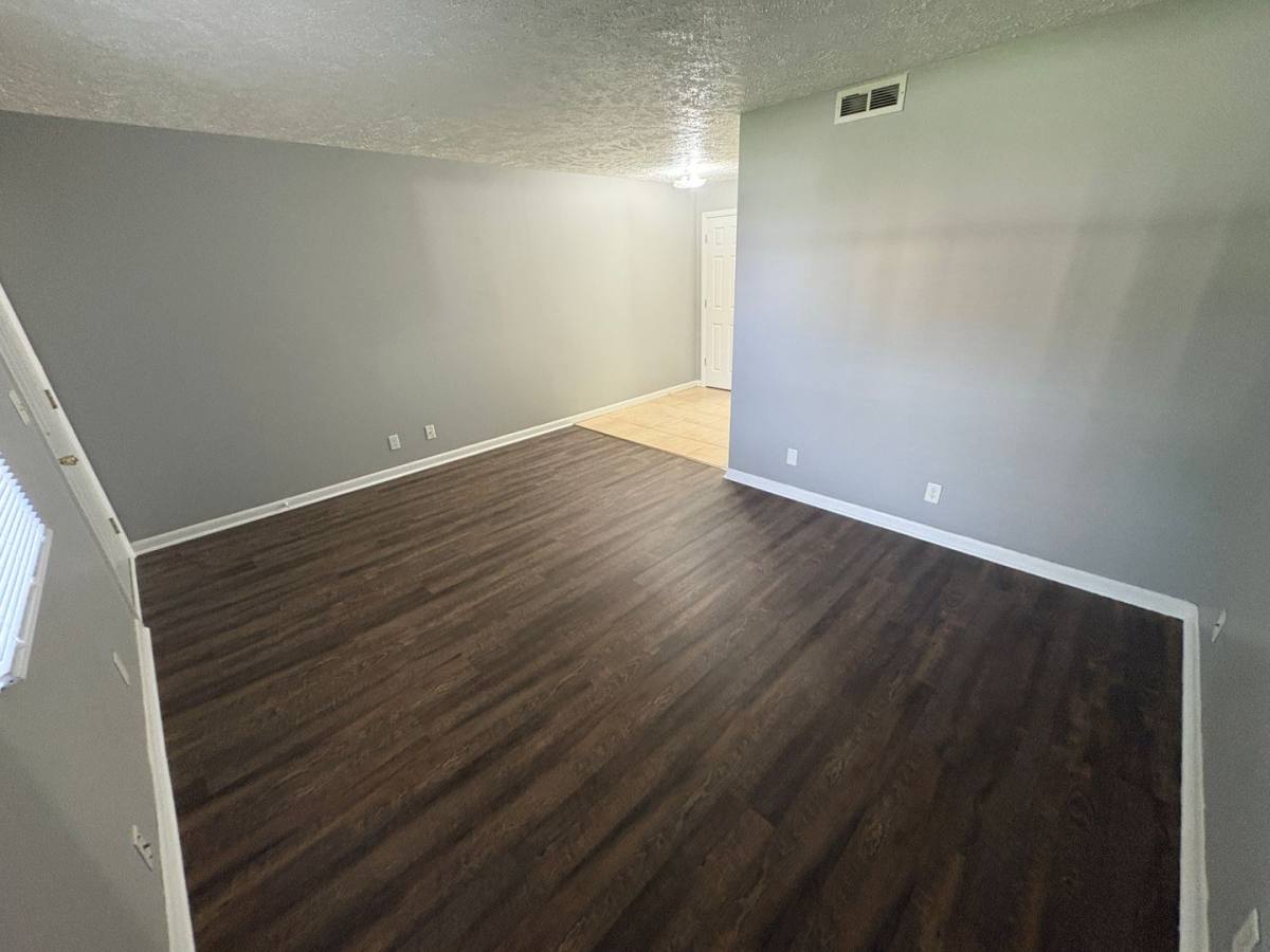 Apartment for rent at 2015 J St, Lincoln, NE 68510