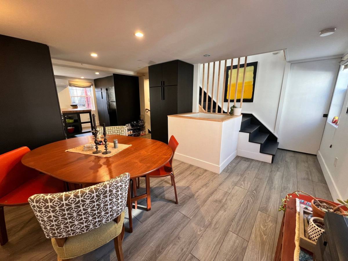 Apartment for rent at 333 S 13th St #3, Philadelphia, PA 19107