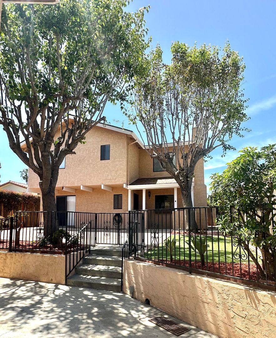 Apartment for rent at 1009 E Haley St, Santa Barbara, CA 93103