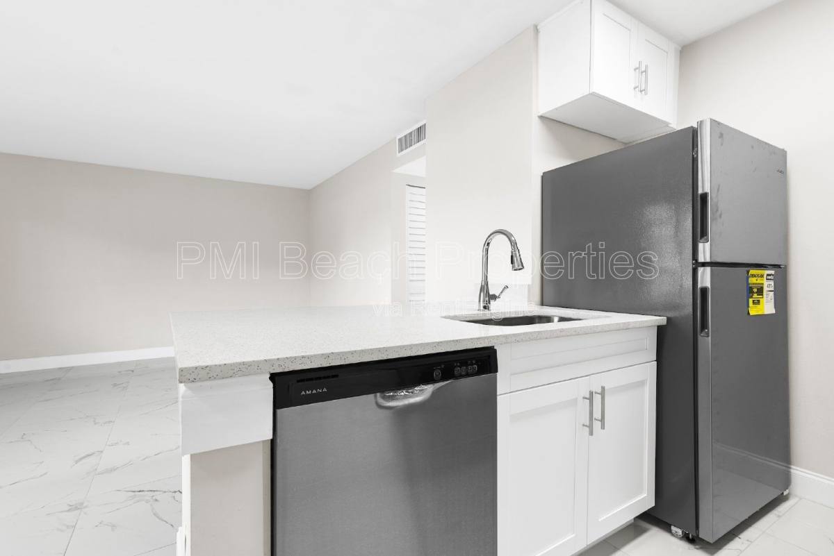 Condo for rent at 712 Meadows Circle, Boynton Beach, FL 33436