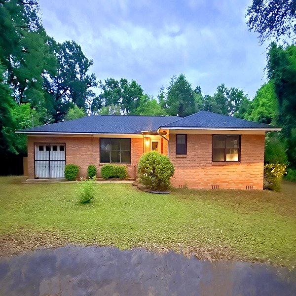 House for rent at 4400 N 9th Ave, Pensacola, FL 32503
