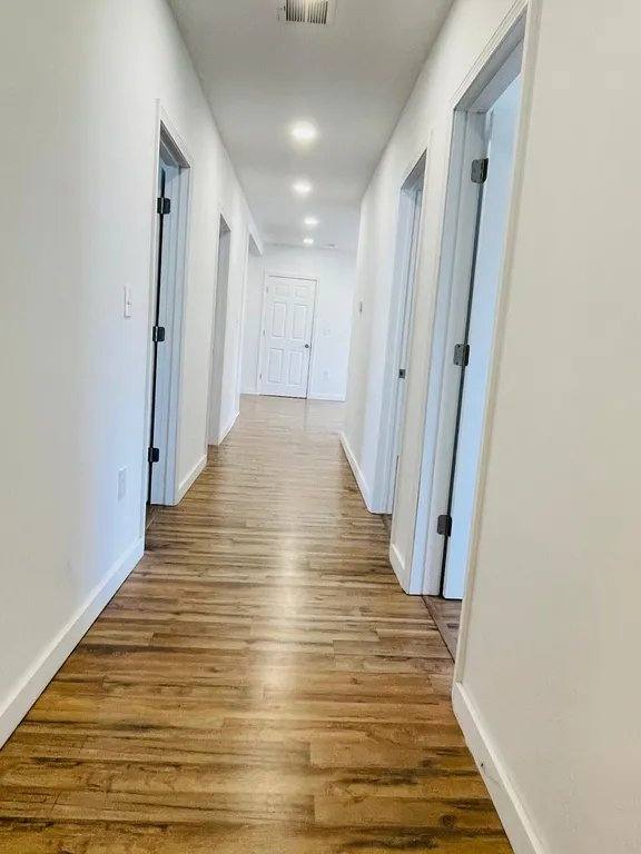 Apartment for rent at 147 Canterbury St #3, Worcester, MA 01603