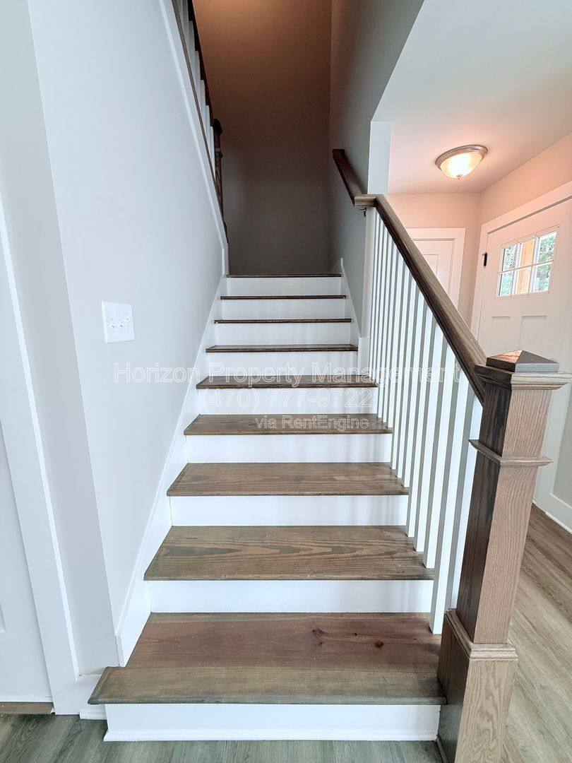 House for rent at 6710 Sawnee Terrace, Gainesville, GA 30506