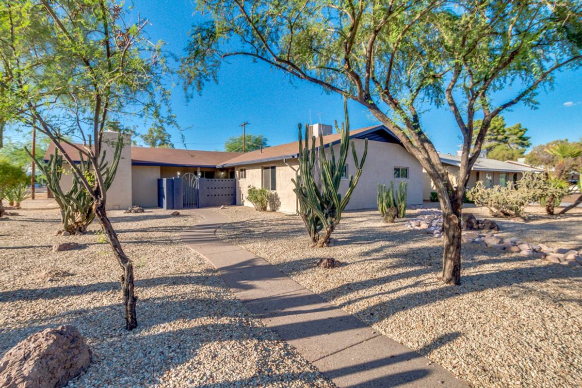 House for rent at 554 W 19th St, Tempe, AZ 85281