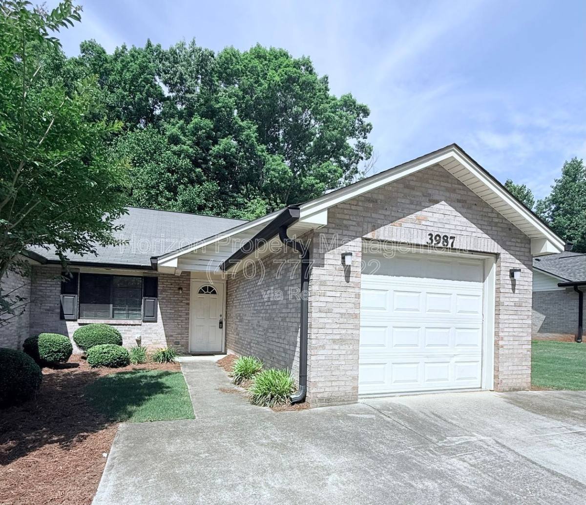 Apartment for rent at 3987 Hidden Hollow Dr, Gainesville, GA 30506