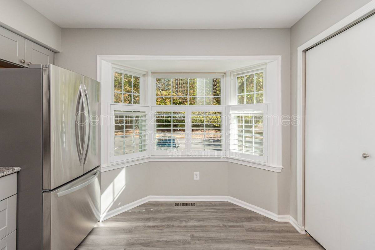 Townhouse for rent at 8512 Laurel Oak Dr, Springfield, VA 22153