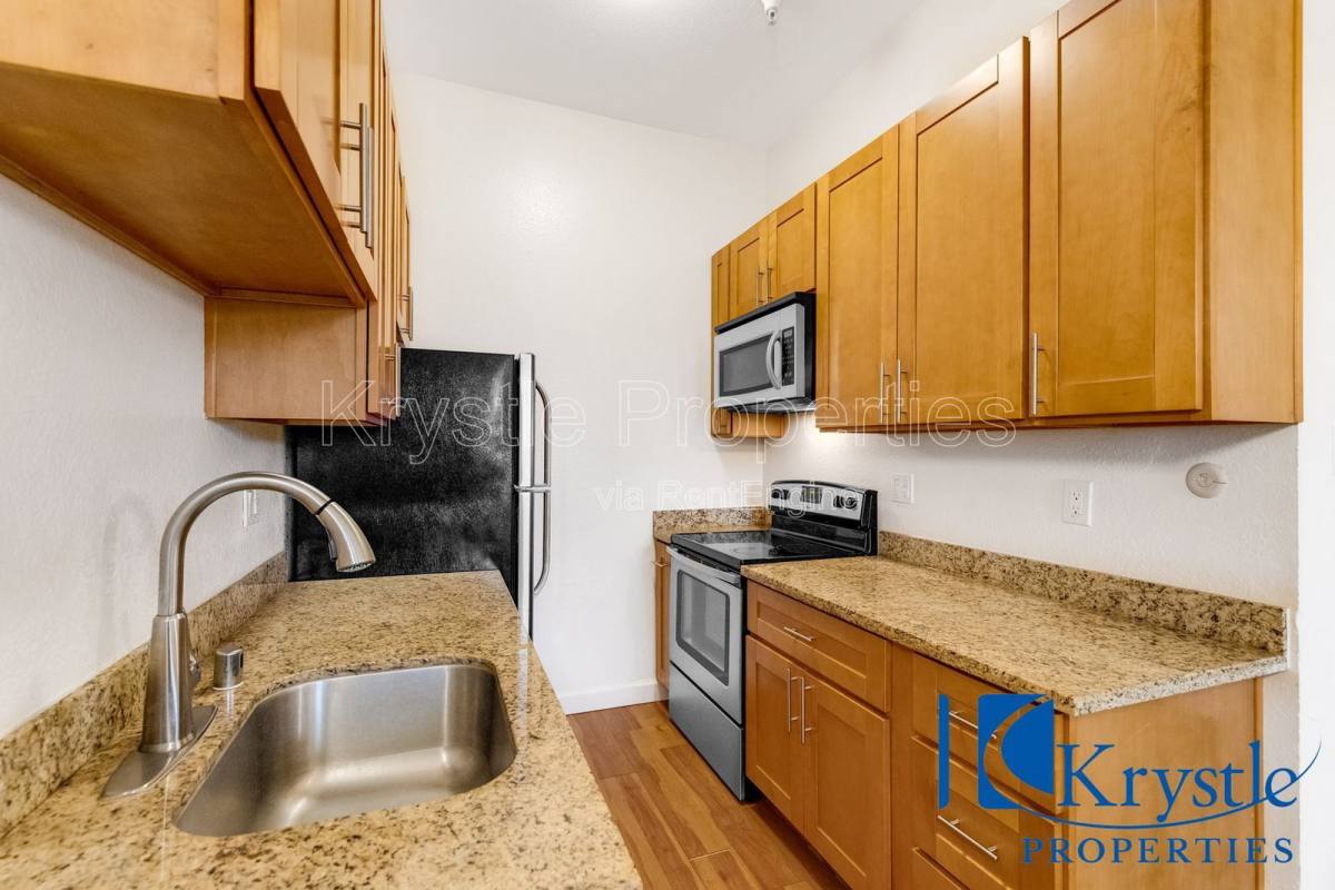 Apartment for rent at 300 Virginia St #4, Vallejo, CA 94590