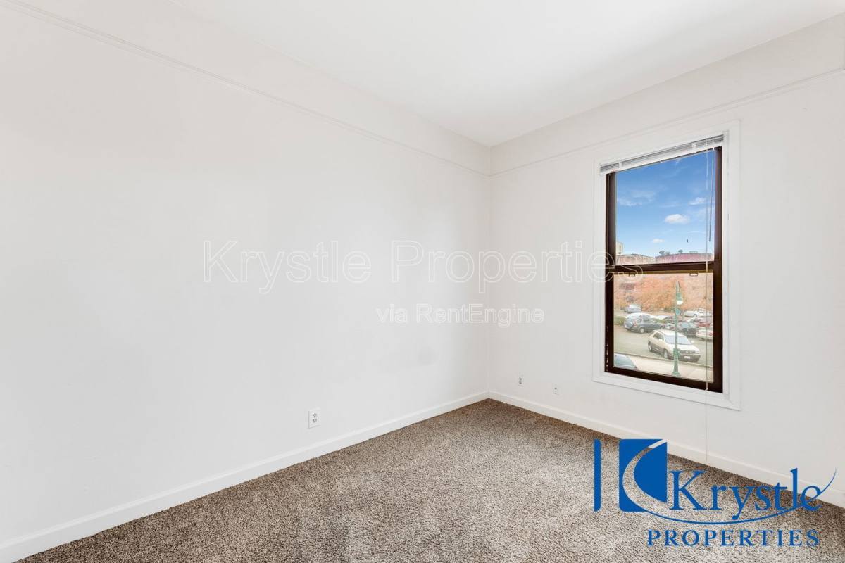 Apartment for rent at 300 Virginia St #4, Vallejo, CA 94590