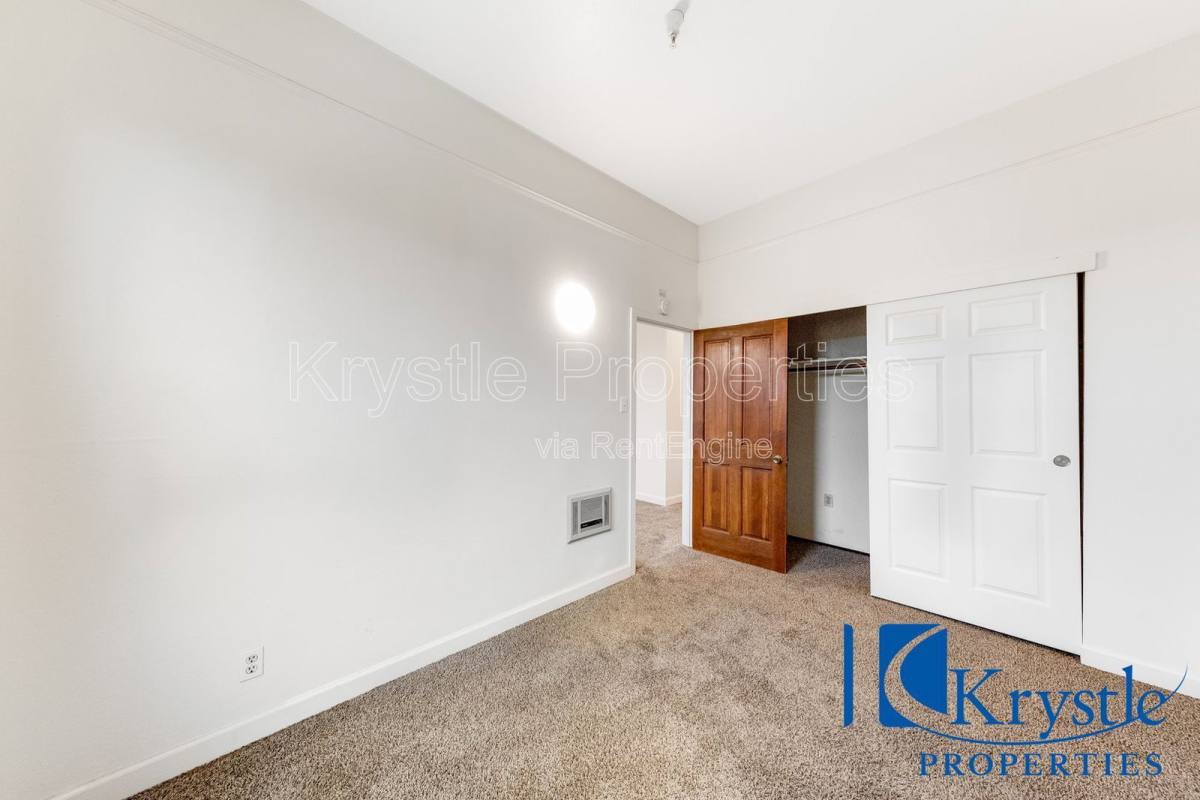 Apartment for rent at 300 Virginia St #4, Vallejo, CA 94590