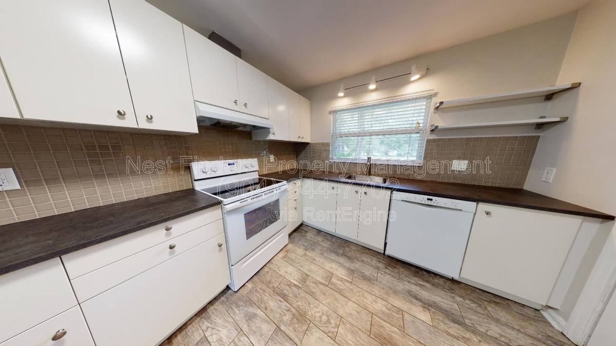 House for rent at 1365 Seminole Rd, Atlantic Beach, FL 32233