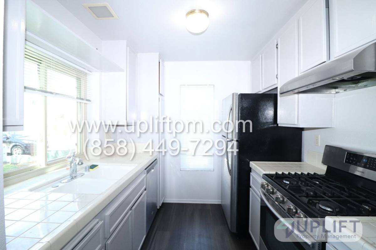 Condo for rent at 10702 Dabney Dr #89, San Diego, CA 92126