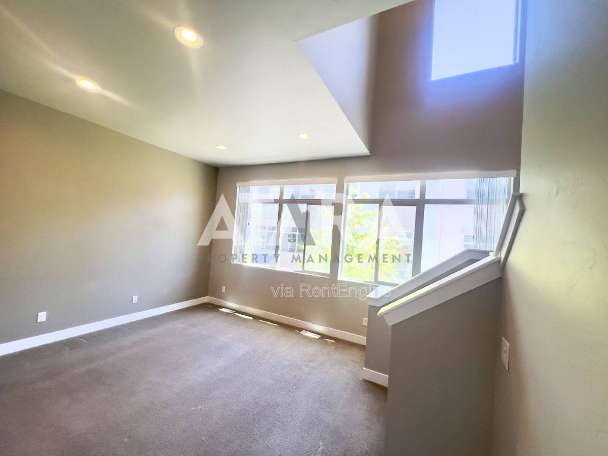 Townhouse for rent at 7533 Vinci Place, Midvale, UT 84047