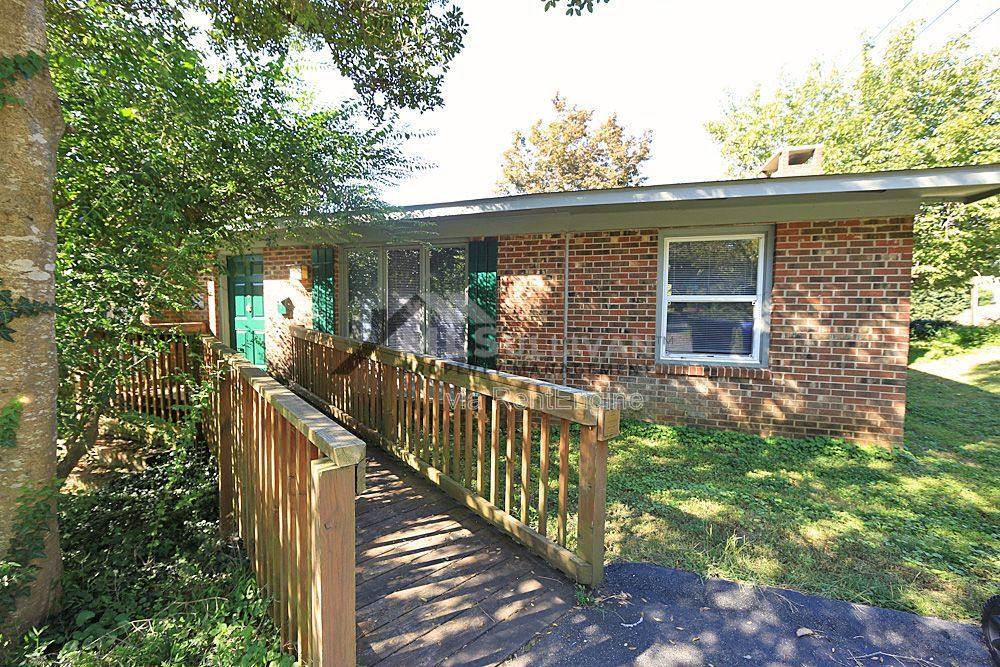 House for rent at 100 S Hassel St, Hillsborough, NC 27278