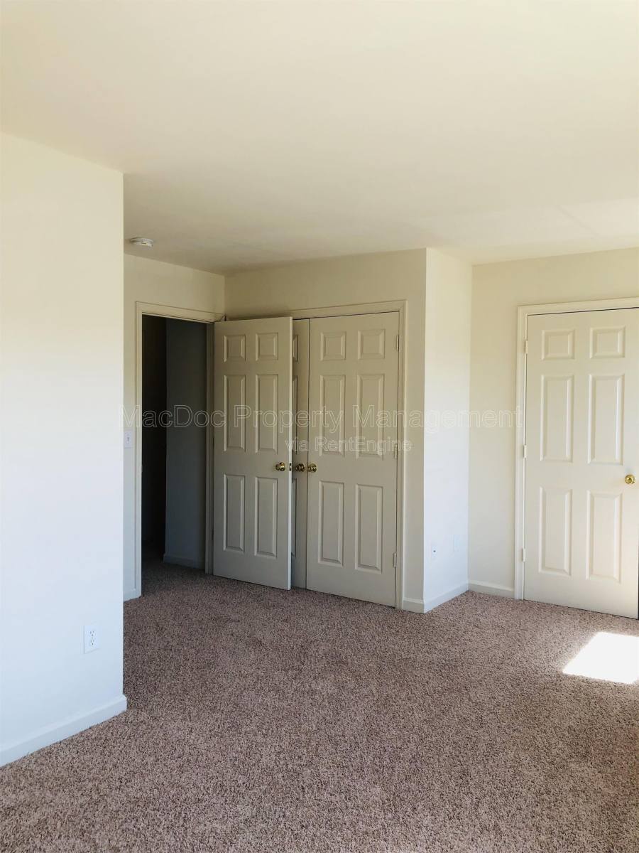 Townhouse for rent at 11009 Bevin Dr, Fredericksburg, VA 22408