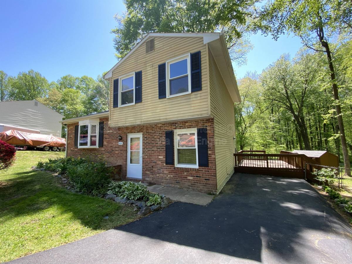House for rent at 6022 Battlefield Green Dr, Fredericksburg, VA 22407