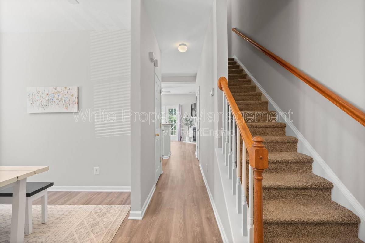 Townhouse for rent at 11339 Dundarrach Lane, Charlotte, NC 28277