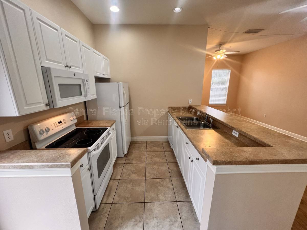 Apartment for rent at 1519 Lake Baldwin Lane #C, Orlando, FL 32814